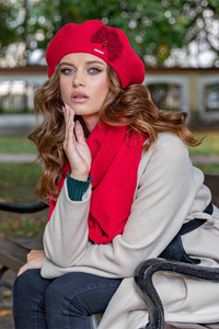 Vivisence 7036 Nakrycie głowy beret, czerwony